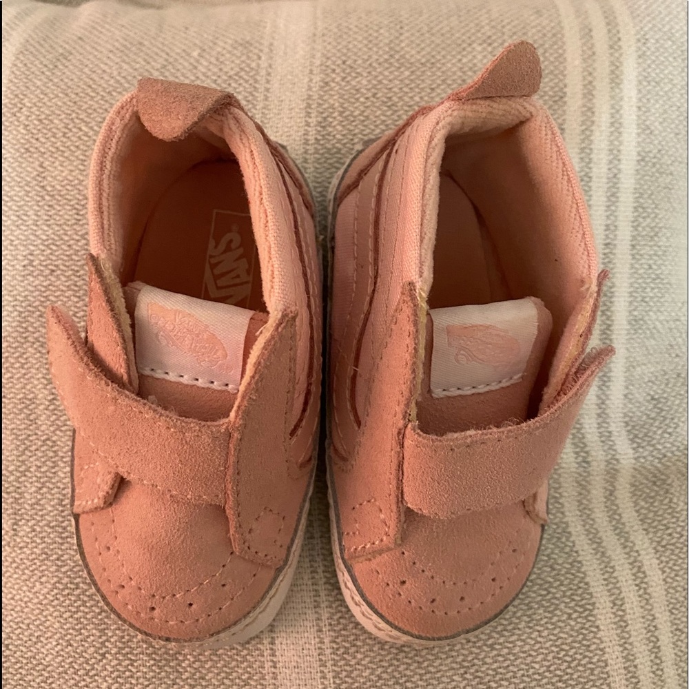 Vans baby girl shoes. Pink with soft soles